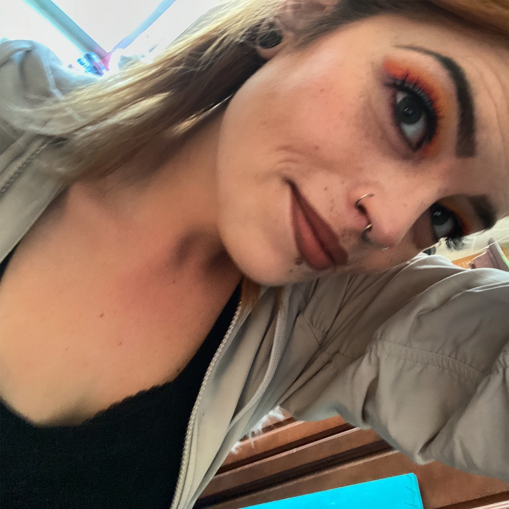 Meet your Posher, Samantha